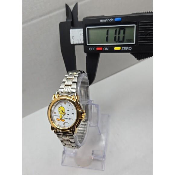 Armitron Tweety Bird 1994 Two Tone Date Quartz Watch Looney Tunes New Battery - Picture 6 of 10